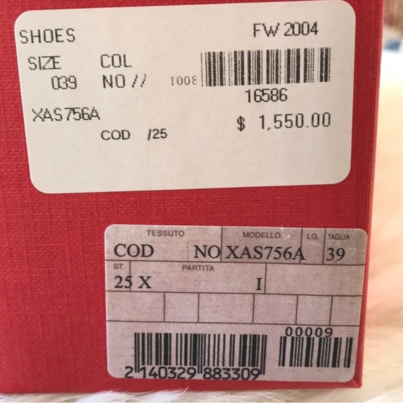 Valentino Black elegant heels. - Picture 5 of 7